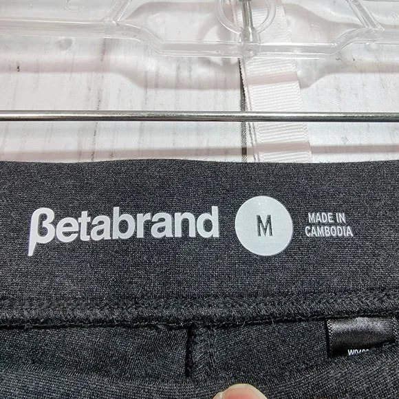 Betabrand Women’s Dark Gray Skinny Leg Classic Dress Pant Yoga Pants Size Medium - Picture 3 of 5